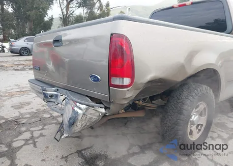 2002 Ford F-150 Lariat/Xl/Xlt из США, поврежденный, VIN 1FTRX17W72NA75349